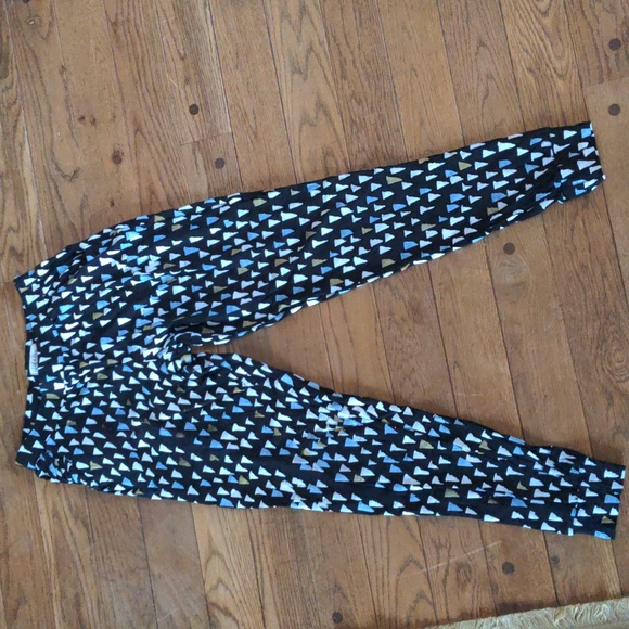 Thief & Bandit leggings with pockets size small - Picture 1 of 4